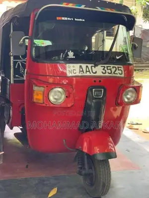 Bajaj 4 Stroke 2012 Three Wheel (Used)