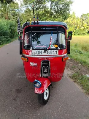 Bajaj 4 Stroke 2007 Three Wheel (Used)