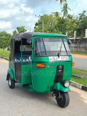 Bajaj RE 2 Stroke 2006 Three Wheel (Used)