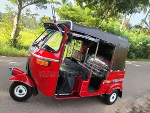 Bajaj 4 Stroke 2007 Three Wheel (Used)