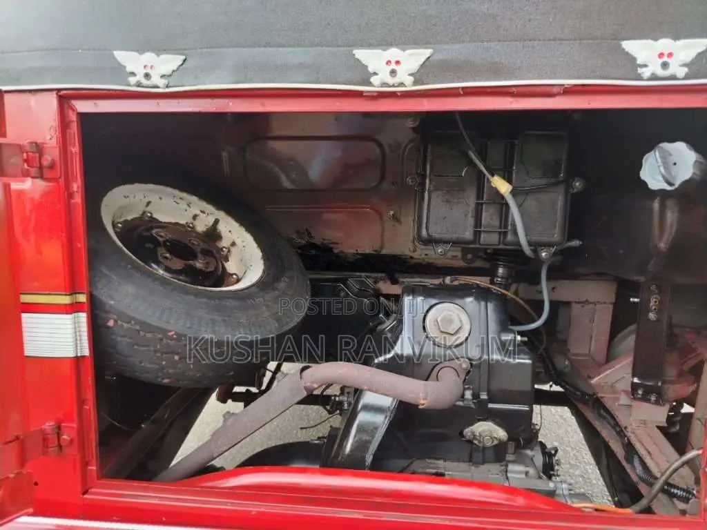 Bajaj 4 Stroke 2007 Three Wheel (Used)