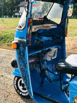 Bajaj RE 2 Stroke 1997 Three Wheel (Used)