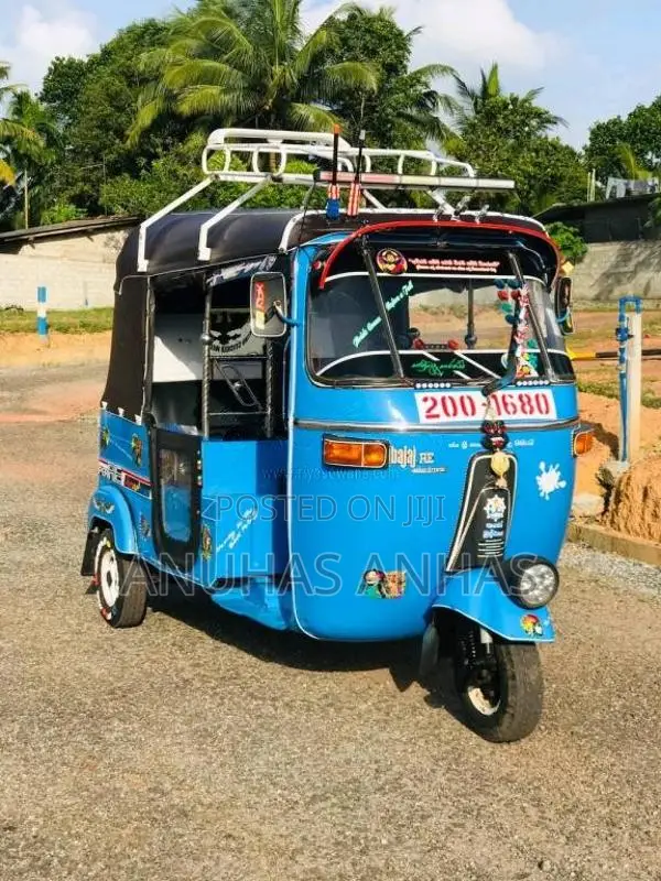 Bajaj RE 2 Stroke 1997 Three Wheel (Used)