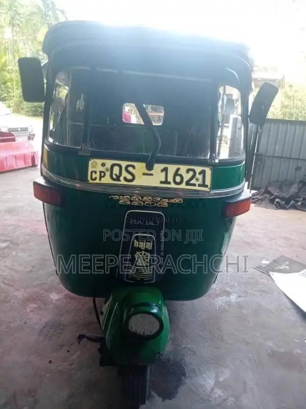 Bajaj RE 2009 Three Wheel (Used)
