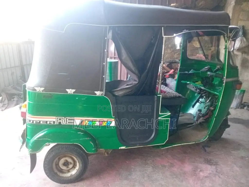 Bajaj RE 2009 Three Wheel (Used)