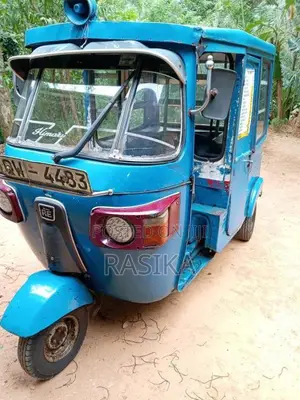 Bajaj RE 2010 Three Wheel (Used)