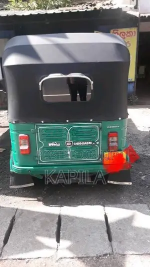 Bajaj RE 2015 Three Wheel (Used)