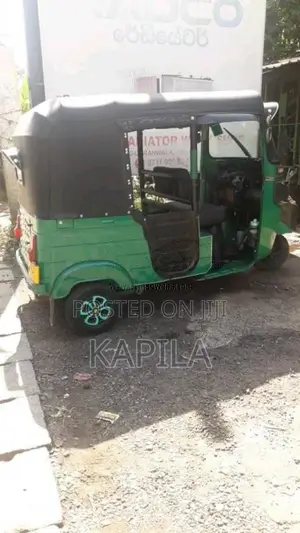 Bajaj RE 2015 Three Wheel (Used)