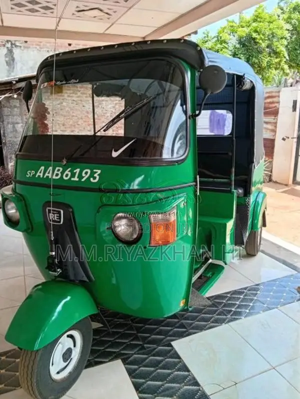 Bajaj RE 2012 Three Wheel (Used)