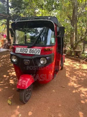 Bajaj RE 2017 Three Wheel (Used)