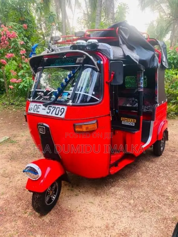 Bajaj RE 2 Stroke 2006 Three Wheel (Used)