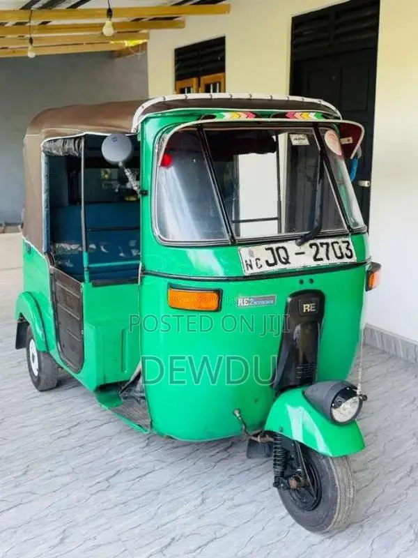 Bajaj 2 Stroke 2004 Three Wheel (Used)