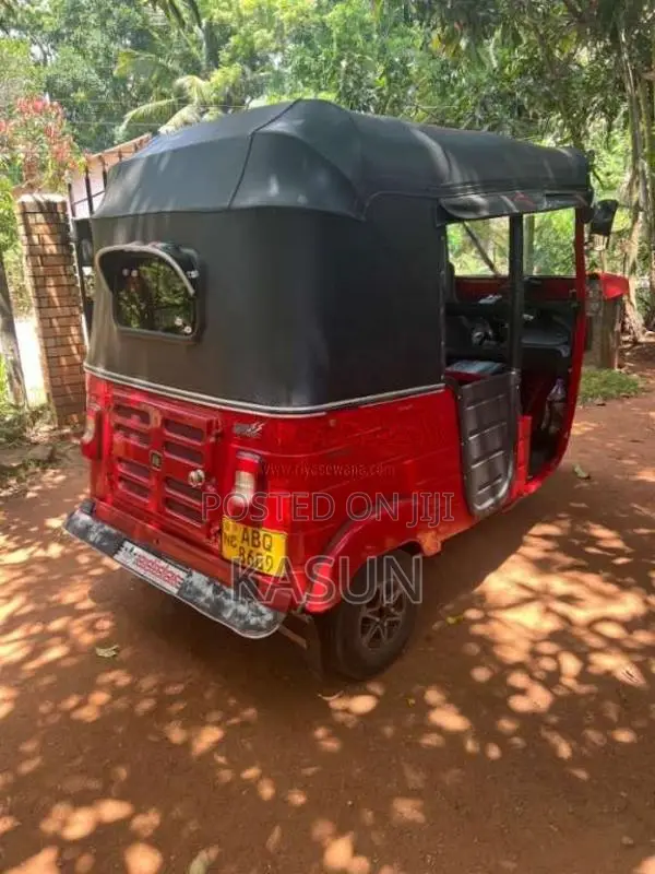 Bajaj RE 2017 Three Wheel (Used)