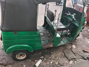 Bajaj 2 Stroke 2005 Three Wheel (Used)
