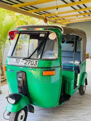 Bajaj 2 Stroke 2004 Three Wheel (Used)