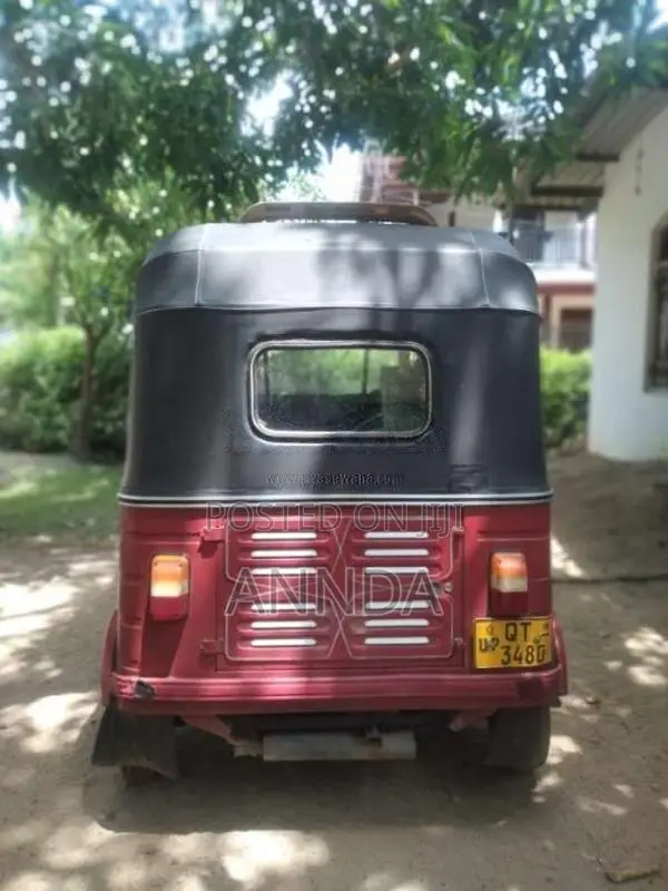 Bajaj 2 Stroke 2009 Three Wheel (Used)