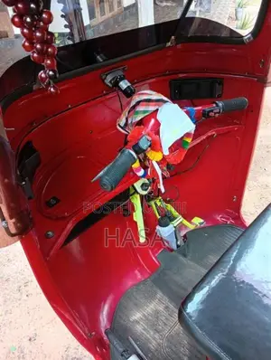 Bajaj RE 2004 Three Wheel (Used)