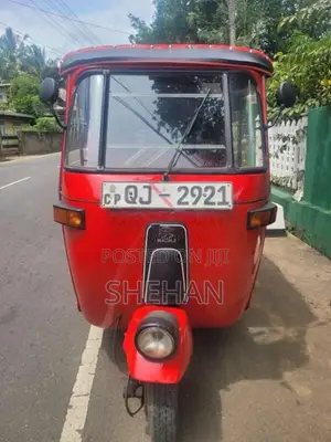 Bajaj 4 Stroke 2007 Three Wheel (Used)
