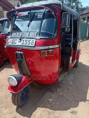 Bajaj 2 Stroke 2006 Three Wheel (Used)