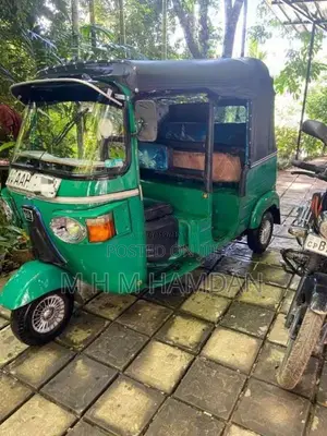Bajaj RE 205 2013 Three Wheel (Used)