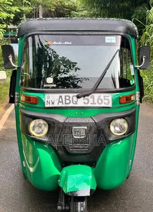 Bajaj 4 stroke 2017 Three Wheel (Used)