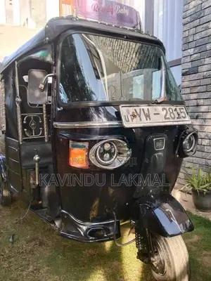 Bajaj RE 2012 Three Wheel (Used)