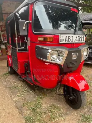 Bajaj RE 4 Stroke 2015 Three Wheel (Used)