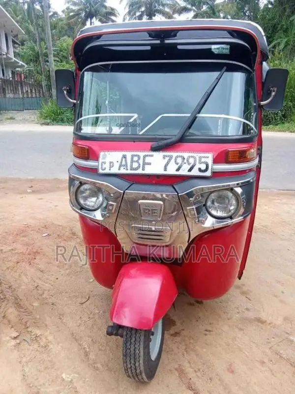 Bajaj RE 4 Stroke 2015 Three Wheel (Used)