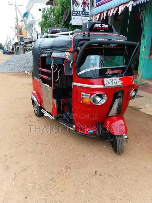 Bajaj RE 2011 Three Wheel (Used)
