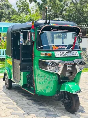 Bajaj 4 stroke 2016 Three Wheel (Used)