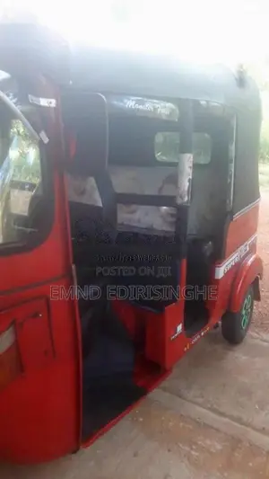 Bajaj RE 2010 Three Wheel (Used)