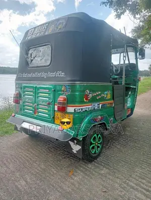 Bajaj 2 Stroke 2004 Three Wheel (Used)