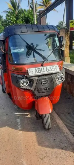 Bajaj RE 2020 Three Wheel (Used)