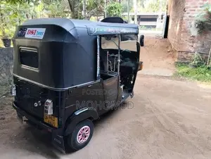 Bajaj RE 2013 Three Wheel (Used)