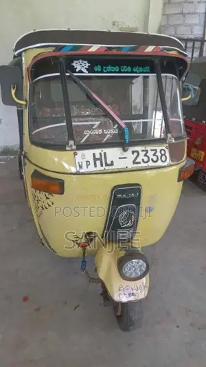 Bajaj RE 2 Stroke 2003 Three Wheel (Used)