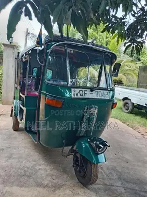 Bajaj RE 2 Stroke 2006 Three Wheel (Used)