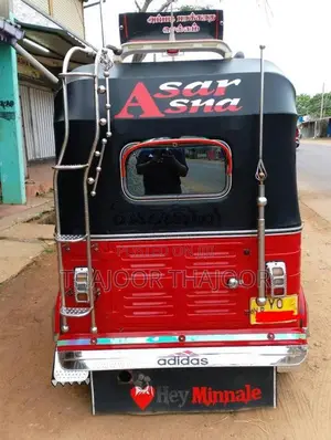Bajaj RE 2011 Three Wheel (Used)