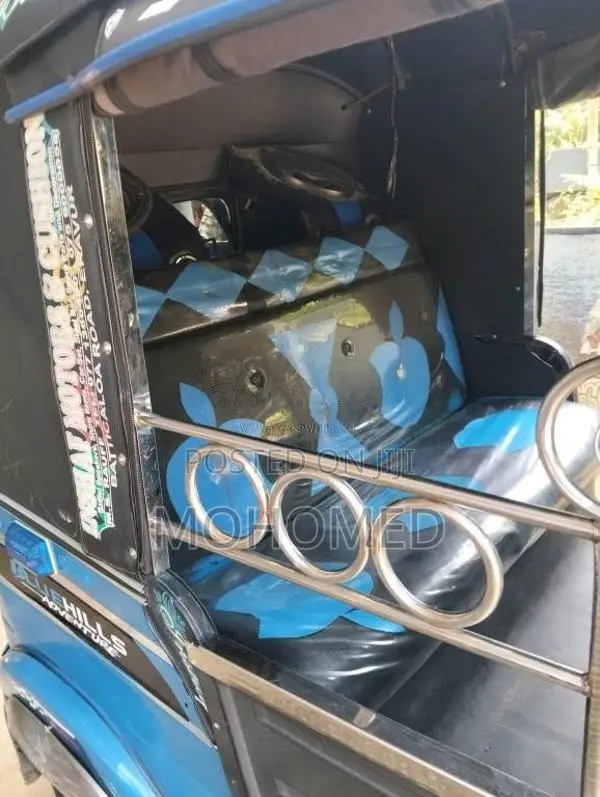 Bajaj RE 2010 Three Wheel (Used)