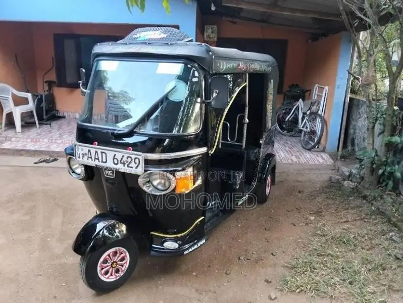 Bajaj RE 2013 Three Wheel (Used)