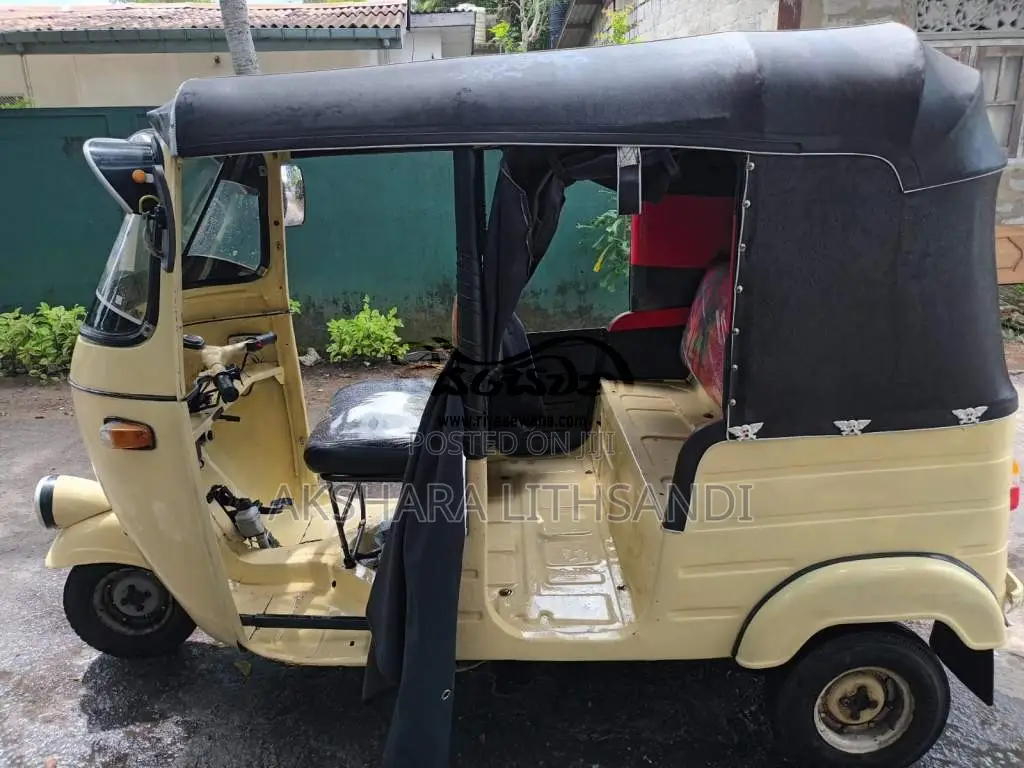 Bajaj 2 Stroke 1996 Three Wheel (Used)