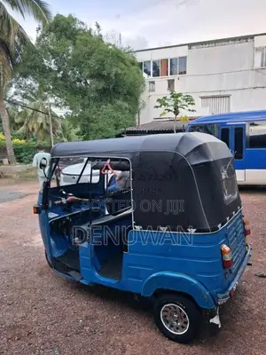 Bajaj RE 2 Stroke 2006 Three Wheel (Used)