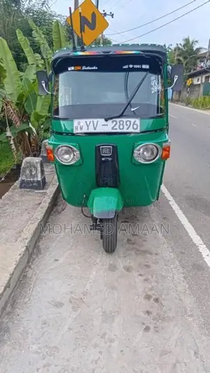 Bajaj 4 Stroke 2012 Three Wheel (Used)