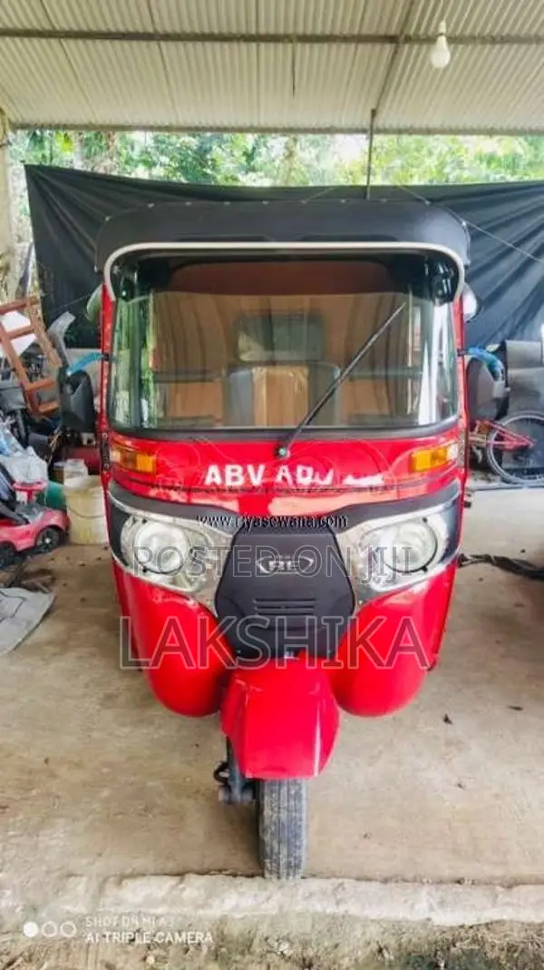 Bajaj 4 Stroke 2025 Three Wheel (Used)
