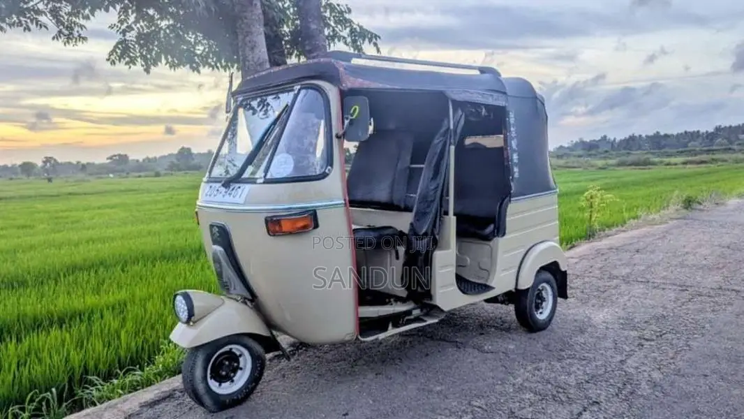 Bajaj 2 Stroke 1999 Three Wheel (Used)