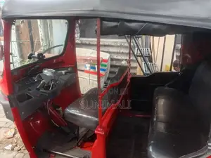 TVS King 2014 Three Wheel (Used)
