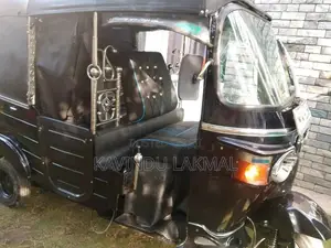 Bajaj RE 2012 Three Wheel (Used)