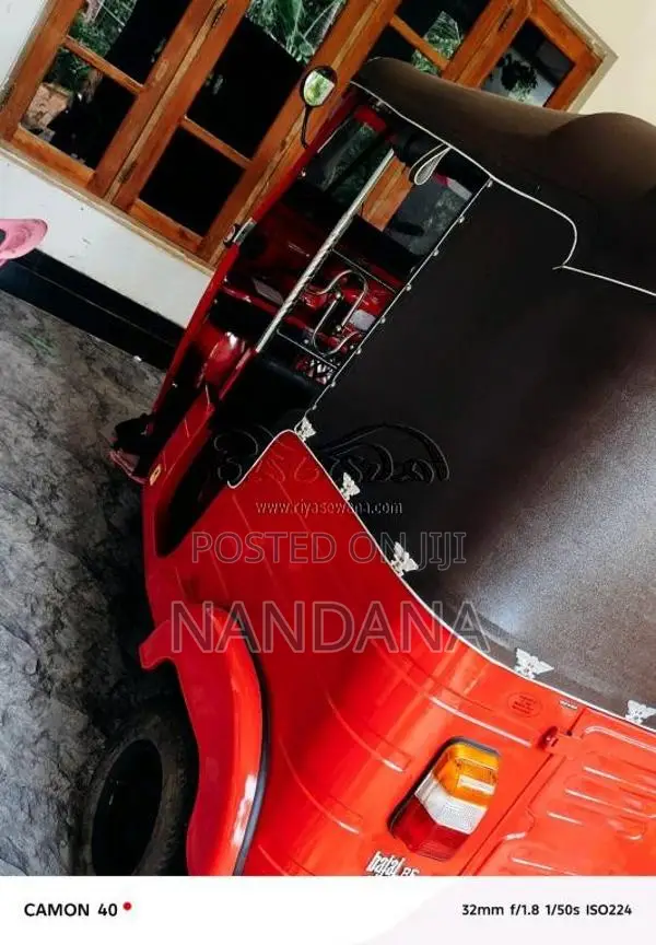 Bajaj 2 Stroke 2005 Three Wheel (Used)