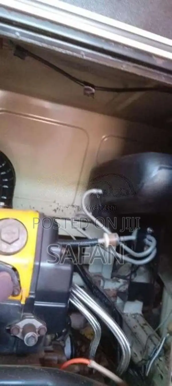 Bajaj 4 Stroke 2012 Three Wheel (Used)