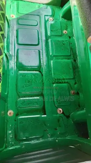 Bajaj RE 205 2011 Three Wheel (Used)