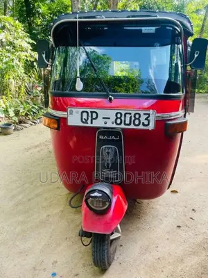 Bajaj 4 Stroke 2008 Three Wheel (Used)